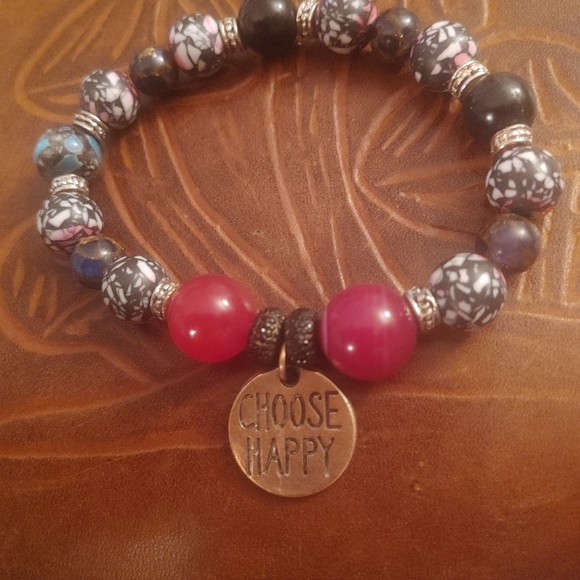 Gemstone bracelets - Picture 4 of 5